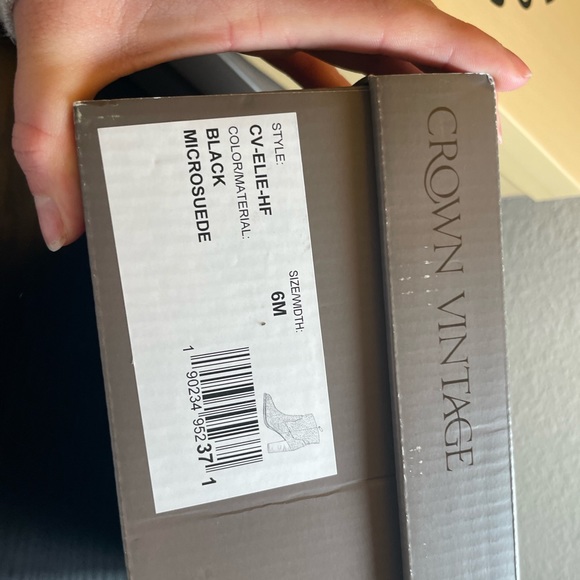 CROWN VINTAGE ELLIE SPARKLE BOOTIE - Picture 5 of 7